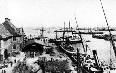 ميناء كوبنهاغن ، c.1880 بواسطة المصور الدنماركي