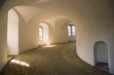 الجزء الداخلي من البرج الدائري ، تم الانتهاء عام 1643 بواسطة المدرسة الدنماركية