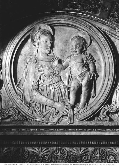 Madonna and Child of the Monument to Carlo Marsuppini (marble) بواسطة Desiderio da Settignano
