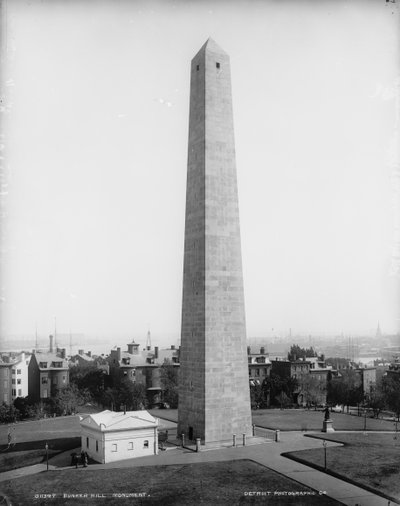 نصب بنكر هيل ، تشارلستون ، ماساتشوستس ، c.1890-99 بواسطة شركة ديترويت للنشر
