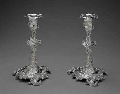 زوج شمعدان ، c.1755-56 (فضي) بواسطة إدوارد ويكلين