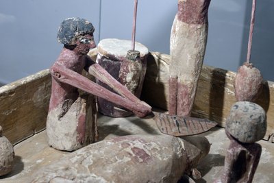 تفاصيل من نموذج محل جزارة ، مصر ، حوالي 2000-1700 ق بواسطة الأسرة الثانية عشرة المصرية