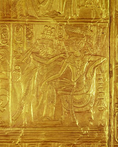 تفاصيل من الضريح الذهبي ، من مقبرة توت عنخ آمون (c.1370-1352 قبل الميلاد) المملكة الجديدة (الخشب المغطى بالجيسو المغطى بالورق الذهبي) بواسطة Egyptian 18th Dynasty