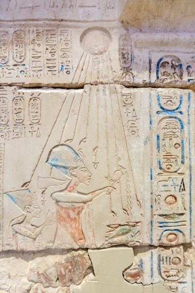 واجهة ضريح، التفاصيل بواسطة الأسرة الثامنة عشر المصرية