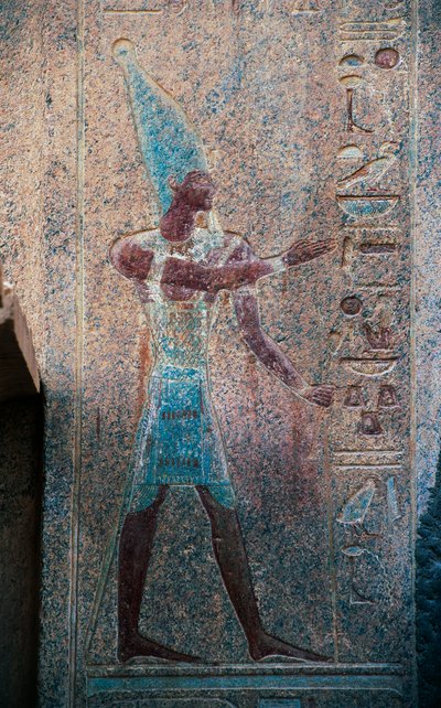 فرعون مع تاج مصر العليا، معبد حتشبسوت الجنائزي، دير البحري، مقبرة طيبة (قائمة اليونسكو للتراث العالمي بواسطة الأسرة الثامنة عشر المصرية