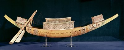 نموذج مصغر لقارب من مقبرة توت عنخ آمون ، المملكة الحديثة ، c.1347-37 قبل الميلاد (خشب) بواسطة الأسرة الثامنة عشر المصرية