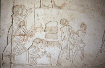 نقش يصور الكتبة في العمل ، من مقبرة حورمحب (c.1323-1295 قبل الميلاد) المملكة الحديثة (رسم جداري) (انظر 218337 لمزيد من التفاصيل) بواسطة Egyptian 18th Dynasty