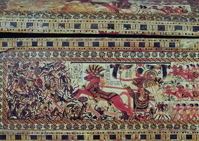 توت عنخ آمون (1370-1352 قبل الميلاد) في مركبته التي تهاجم الأفارقة ، التفاصيل من جانب الصدر ، المملكة الحديثة ، 1340 قبل الميلاد (الخشب المطلي) (انظر 147998) بواسطة الأسرة الثامنة عشر المصرية