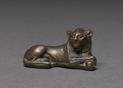 الوزن على شكل أسد ، 1391-1353 ق بواسطة الأسرة الثامنة عشر المصرية