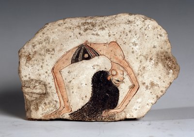 امرأة راقصة بهلوانية ، أوستراكون. الحجر الجيري حوالي 1295-1186 قبل الميلاد بواسطة الأسرة المصرية التاسعة عشرة