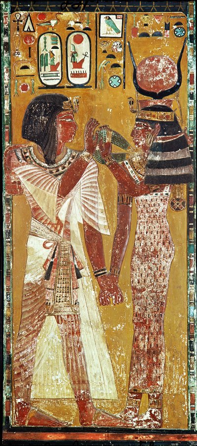 نقش يصور الإلهة حتحور بوضع الطوق السحري على سيتي الأول (1394-1279 قبل الميلاد) المملكة الجديدة (الحجر الجيري المطلي) بواسطة الأسرة المصرية التاسعة عشرة
