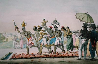 مهرجان المشي على النار ، الهند ، من 'L'Inde Francaise' ، نقش بواسطة Marlet et Cie ، بواسطة ME Burnouf ، تم نشره في 1827-1835 (لون ليثو) بواسطة إيمانويل أدولف (بعد) ميدي