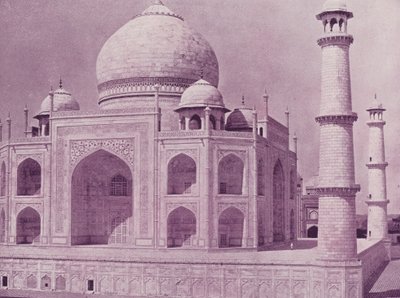 منظر آخر لتاج محل بواسطة مصور انجليزى