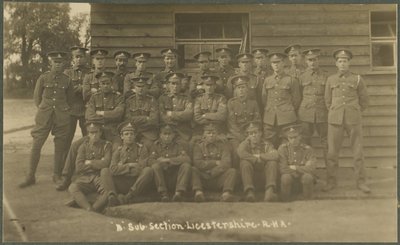 القسم الفرعي B ، ليسترشاير Royal Horse Artillery ، في معسكر التدريب في Diss ، 1914-18 بواسطة مصور انجليزى