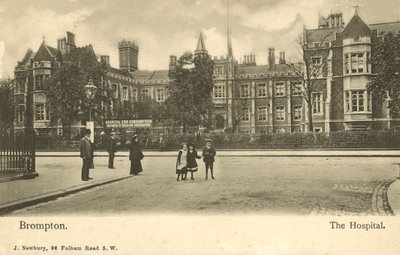 Brompton Hospital, London (b/w photo) بواسطة مصور انجليزى
