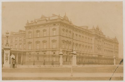 قصر باكنغهام ، 1876 بواسطة مصور انجليزى