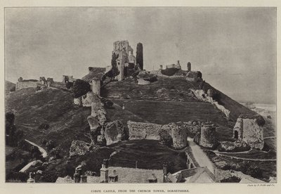 قلعة Corfe ، من برج الكنيسة ، Dorsetshire بواسطة مصور انجليزى