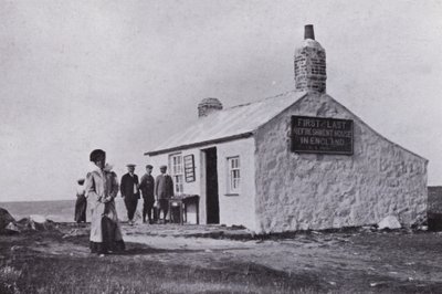 كورنوال: First and Last House ، Land