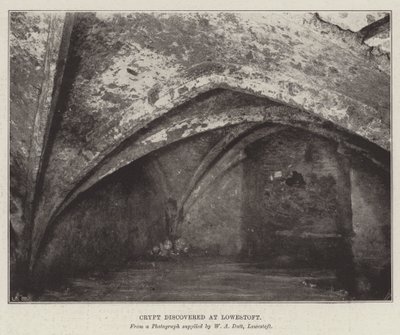 اكتشف Crypt في Lowestoft بواسطة مصور انجليزى