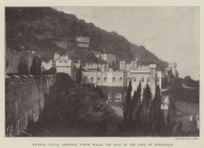 قلعة Gwyrch ، Abergele ، شمال ويلز ، مقر إيرل دوندونالد بواسطة مصور انجليزى