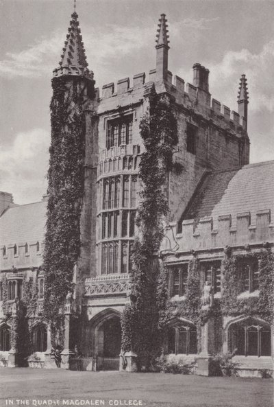 في كلية Quadrangle Magdalen بواسطة مصور انجليزى