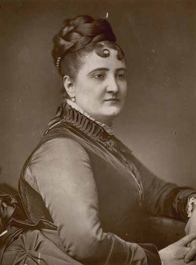Mademoiselle Carlotta Patti بواسطة مصور انجليزى
