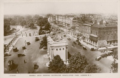 قوس الرخام يظهر طريق بايزووتر وهايد بارك ، لندن بواسطة مصور انجليزى