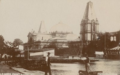 North Front und Lake ، الكسندرا بالاس بواسطة مصور انجليزى