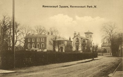 ساحة Ravenscourt ، متنزه Ravenscourt ، لندن (صورة b / w) بواسطة مصور انجليزى