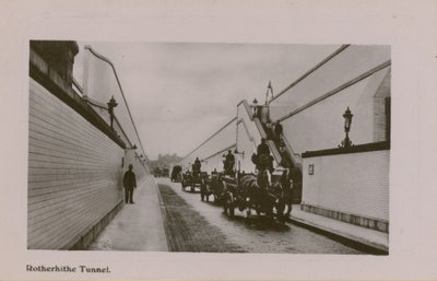 نفق Rotherhithe بواسطة مصور انجليزى