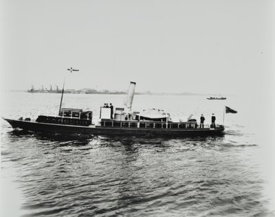 SS Beatrice ، سفينة على نهر التايمز ، 1898 بواسطة مصور انجليزى