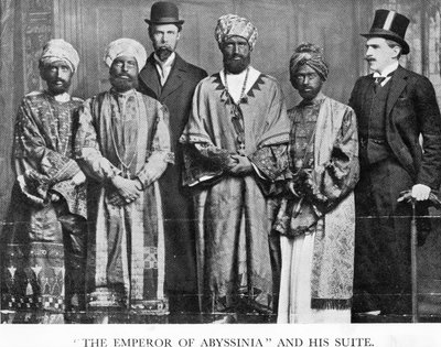 `` إمبراطور الحبشة وجناحه &39;&39; The Dreadnought Hoax ، 7 فبراير 1910 بواسطة مصور انجليزى