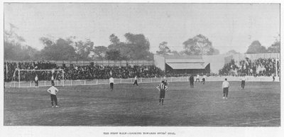 النصف الأول - النظر إلى هدف توتنهام ، 1899 بواسطة مصور انجليزى