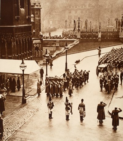تشكيل موكب الجنازة في وستمنستر هول ، 1936 بواسطة مصور انجليزى