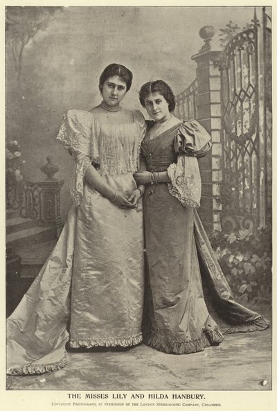 The Misses Lily and Hilda Hanbury بواسطة مصور انجليزى