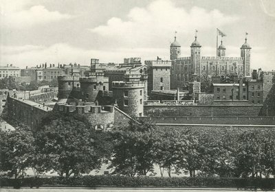 برج لندن بواسطة مصور انجليزى