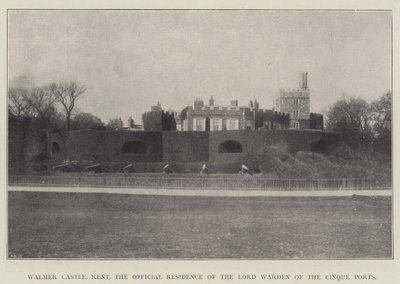 Walmer Castle، Kent ، المقر الرسمي لورد واردين لموانئ Cinque بواسطة مصور انجليزى
