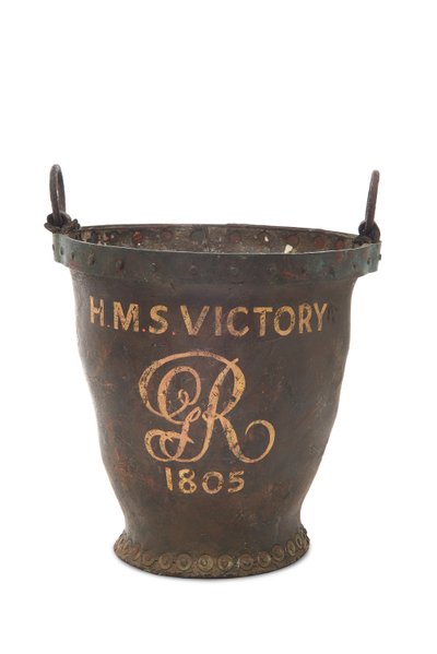 دلو حريق من HMS Victory ، 1805 بواسطة مدرسة اللغة الإنجليزية