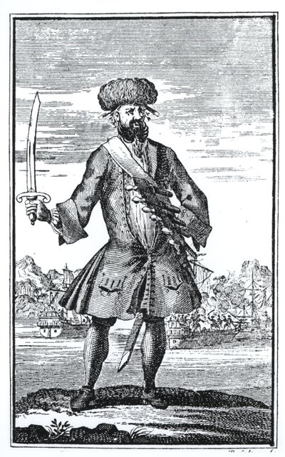 Blackbeard the Pirate ، من تاريخ عام للسرقات وقتل القراصنة سيئ السمعة من قبل الكابتن تشارلز جونسون ، نشر 1724 بواسطة مدرسة اللغة الإنجليزية