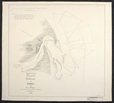 خريطة لدبي في عام 1822 من قبل المساحين البحريين التابعين لشركة الهند الشرقية الإنجليزية، بعنوان المخطط المثلثي للمياه الخلفية لديباي من قبل الملازم ر. كوغان تحت إشراف الملازم ج. م. غاي، H. C. Marine بواسطة مدرسة اللغة الإنجليزية