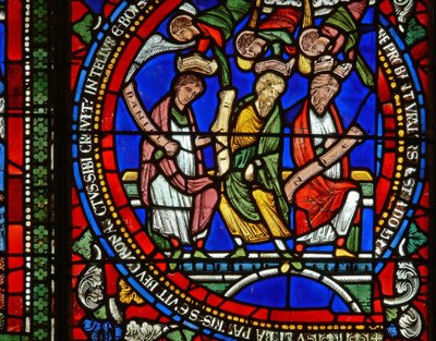 تفاصيل من أحد نوافذ الكتاب المقدس التي تصور دانيال ، وجوب ، ونوح بواسطة مدرسة اللغة الإنجليزية