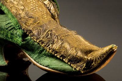 Detail of a shoe بواسطة مدرسة اللغة الإنجليزية