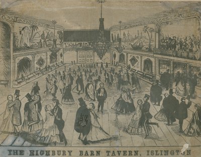منظر عام للأشخاص في Highbury Barn Tavern بواسطة مدرسة اللغة الإنجليزية