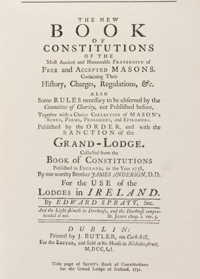 صفحة العنوان من كتاب دساتير Spratts لل Grand Lodge في أيرلندا ، 1751 بواسطة مدرسة اللغة الإنجليزية