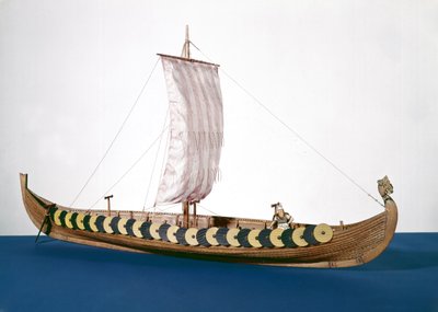 تم العثور على نموذج جامد لسفينة فايكنغ في Gokstad ، النرويج في عام 1880 (الخشب) بواسطة المدرسة الإنجليزية المدرسة الإنجليزية