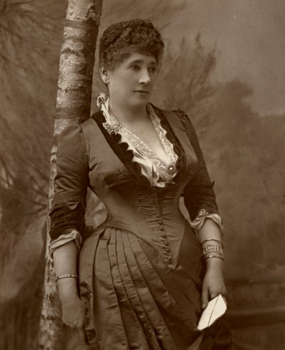 السيدة جون وود ، الممثلة البريطانية ومديرة المسرح ، 1888. بواسطة Ernest Barraud