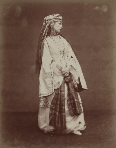 سارة برنهاردت في زائير فولتير 1874. بواسطة إتيان كارات