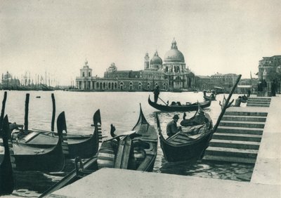 كنيسة سانتا ماريا ديلا تحية ودوجانا ، البندقية ، إيطاليا ، 1927. بواسطة يوجين بوبيل