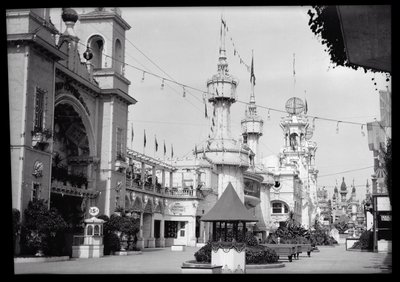 لونا بارك ، 1909 (نيترات سلبية) بواسطة يوجين ويملينجر