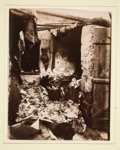 باب بواسطة Eugène Atget